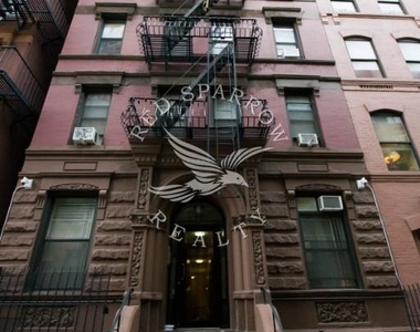 East 94th Street - Photo Thumbnail 12