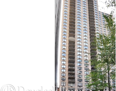 212 East 47th St - Photo Thumbnail 4