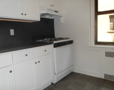 84-49 Elmhurst Ave, Apt 2f - Photo Thumbnail 7