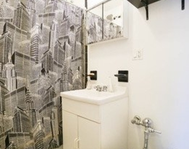 515 East 6th Street - Photo Thumbnail 3