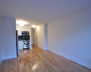 655 2 Avenue - Photo Thumbnail 1