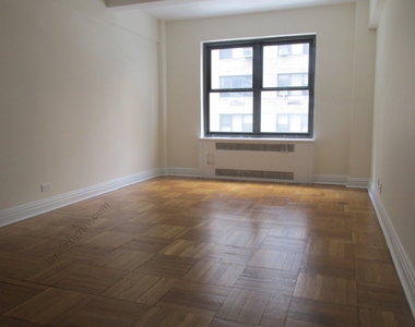 136 East 57th Street - Photo Thumbnail 0