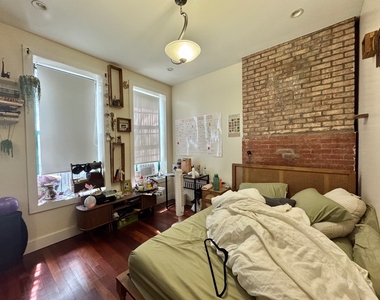 126 Grattan Street - Photo Thumbnail 6