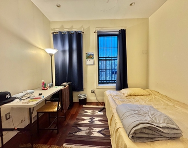 126 Grattan Street - Photo Thumbnail 3
