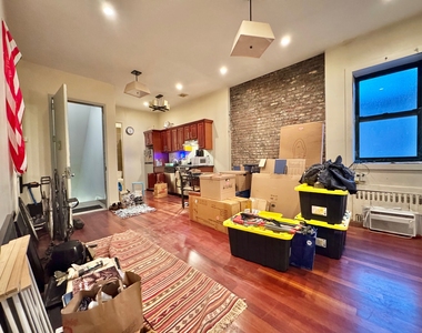 126 Grattan Street - Photo Thumbnail 6