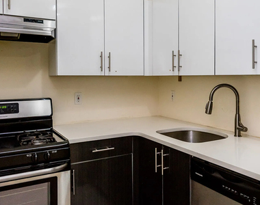 229 Jefferson Street - Photo Thumbnail 1