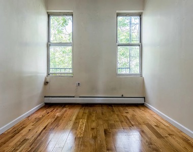 229 Jefferson Street - Photo Thumbnail 5