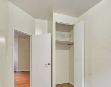 120 West 105th Street - Photo Thumbnail 3