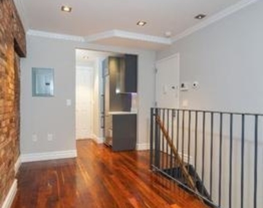 124 Ridge Street - Photo Thumbnail 1