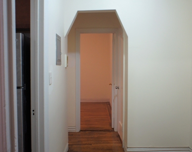 2180 Bolton Street - Photo Thumbnail 3