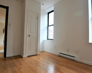 965 Amsterdam Ave - Photo Thumbnail 3