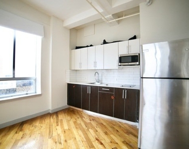 29-28 41st Ave - Photo Thumbnail 2