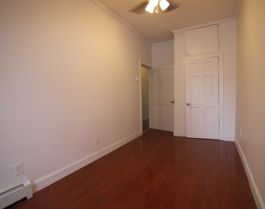 636 Central Ave - Photo Thumbnail 5