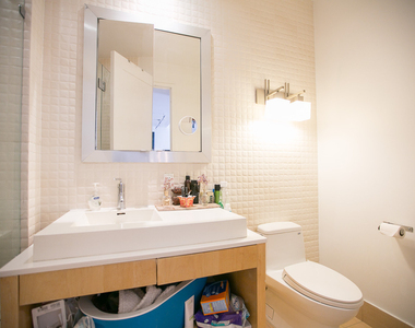 140 Hope Street - Photo Thumbnail 6