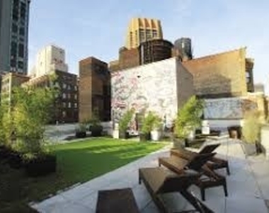 184 Lexington Avenue - Photo Thumbnail 4