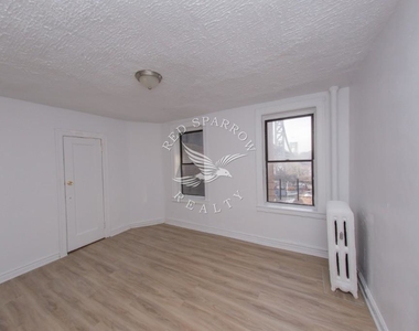 1316 Riverside Drive - Photo Thumbnail 8