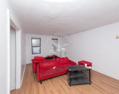 1316 Riverside Drive - Photo Thumbnail 11