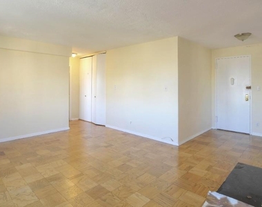 1380 Riverside Drive - Photo Thumbnail 1