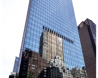 950 Third Avenue - Photo Thumbnail 0