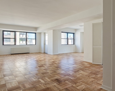 NO FEE!! ONE MONTH FREE!! Amazing 2 Bedroom Available on the UES 80'S - Photo Thumbnail 0