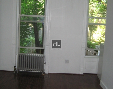 188 Lefferts Place - Photo Thumbnail 4