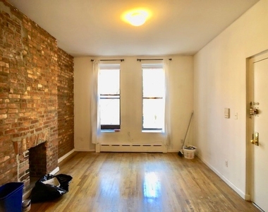 658 Carroll Street - Photo Thumbnail 1