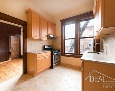 211 Prospect Park West - Photo Thumbnail 1