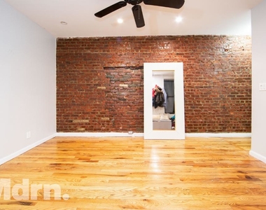 610 Flatbush Avenue - Photo Thumbnail 2