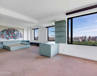 115 Central Park West - Photo Thumbnail 5