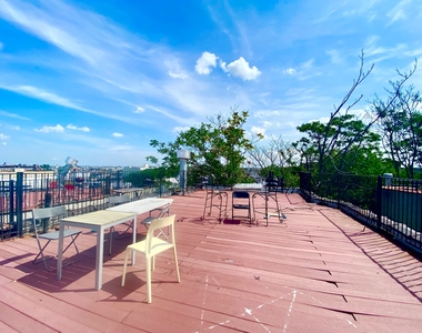 169 Rogers Avenue - Photo Thumbnail 9