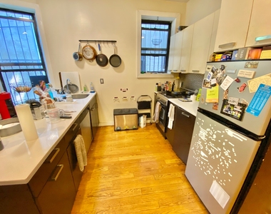 169 Rogers Avenue - Photo Thumbnail 5