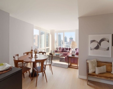 550 West 45th Street - Photo Thumbnail 2