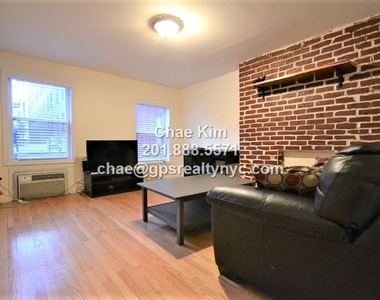 440 Third Ave - Photo Thumbnail 0