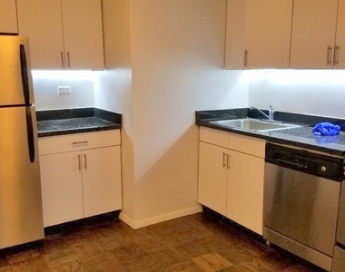  NO FEE! True 2 Bedroom 2 Bathrooms on the UES 80'S - Photo Thumbnail 0