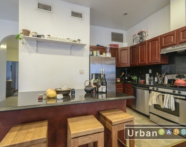 928 Fulton Street  Brooklyn, NY 11238 - Photo Thumbnail 1