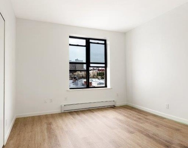 233 West 137 - Photo Thumbnail 5