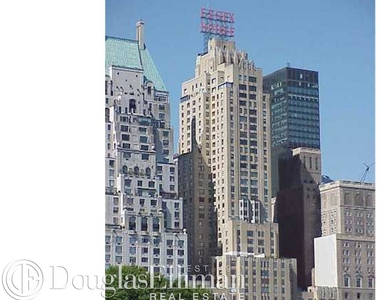 160 Central Park South - Photo Thumbnail 10