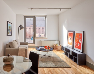 Cobble Hill 1 Bedroom *No Fee + 1 Month Free* - Photo Thumbnail 1