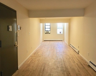 1727 Lexington Avenue - Photo Thumbnail 1