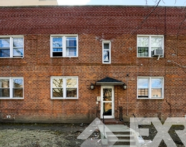 662 Brooklyn Avenue - Photo Thumbnail 8