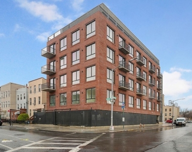 215 Freeman Street - Photo Thumbnail 1