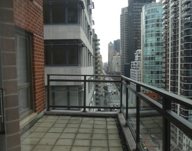 East 51st Street - Photo Thumbnail 0