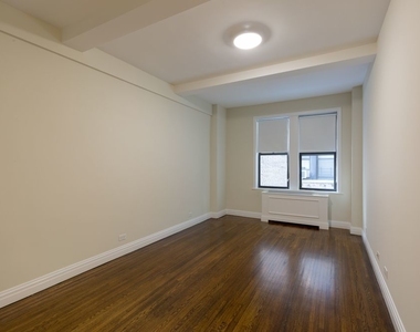 210 West 70th - Photo Thumbnail 7