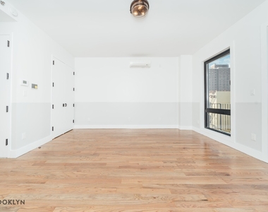 115 Stanwix St - Photo Thumbnail 4