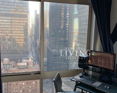 260 West 54th Street - Photo Thumbnail 1