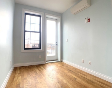 1446 Bedford ave - Photo Thumbnail 1