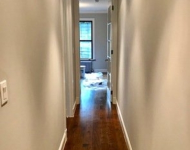 120 East 102nd - Photo Thumbnail 5