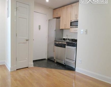 222 Avenue B - Photo Thumbnail 5