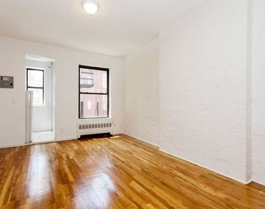 432 East 89th Street - Photo Thumbnail 0