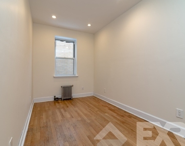 652 Brooklyn Avenue - Photo Thumbnail 5